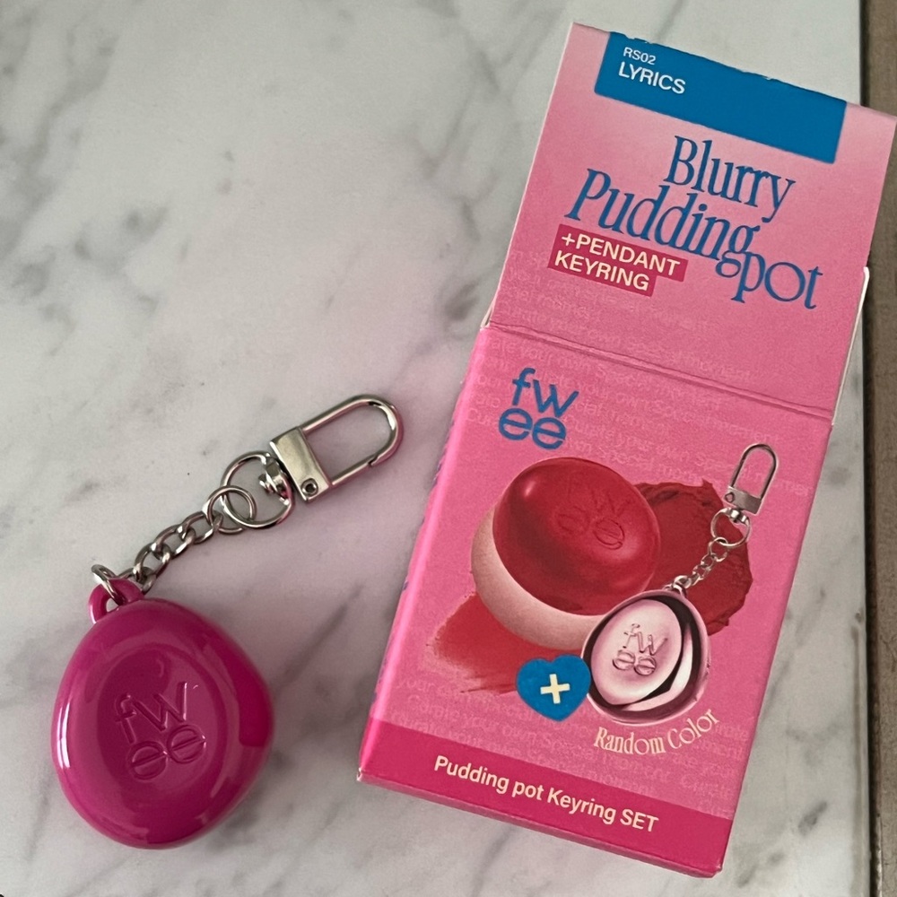 Fwee Blurry Pudding Pot Keychain NEW